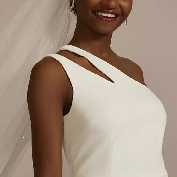 DB Studio bridal gown, trumpet style, one shoulder,soft white, size 12, NWT - Picture 2 of 3